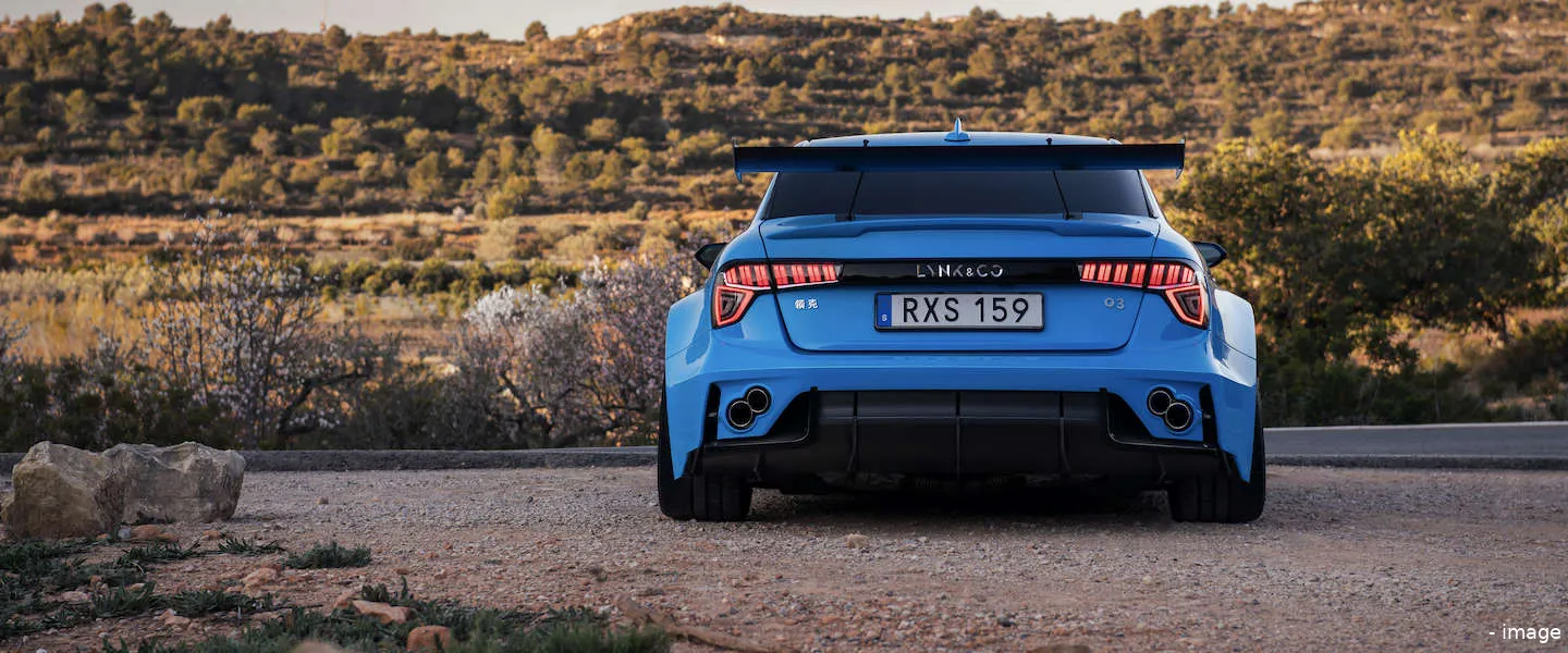528 hp lynk co 03 cyan concept road car
