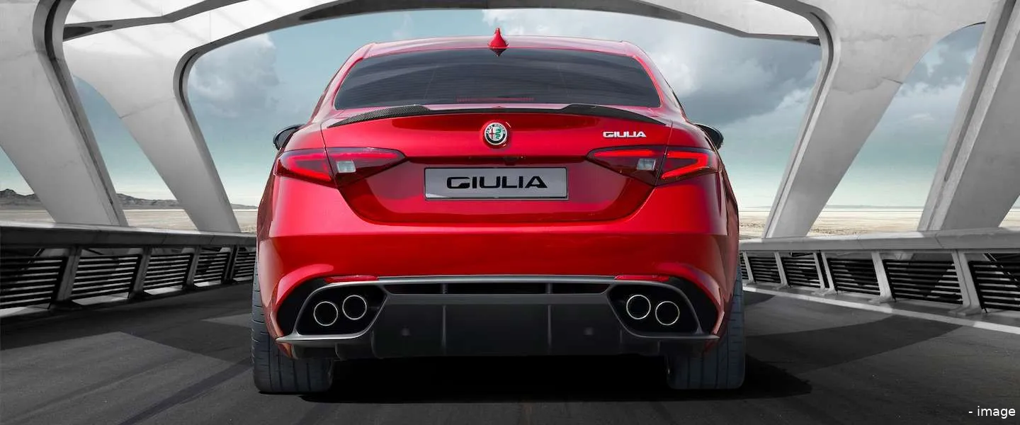 alfa romeo giulia 2015 milan