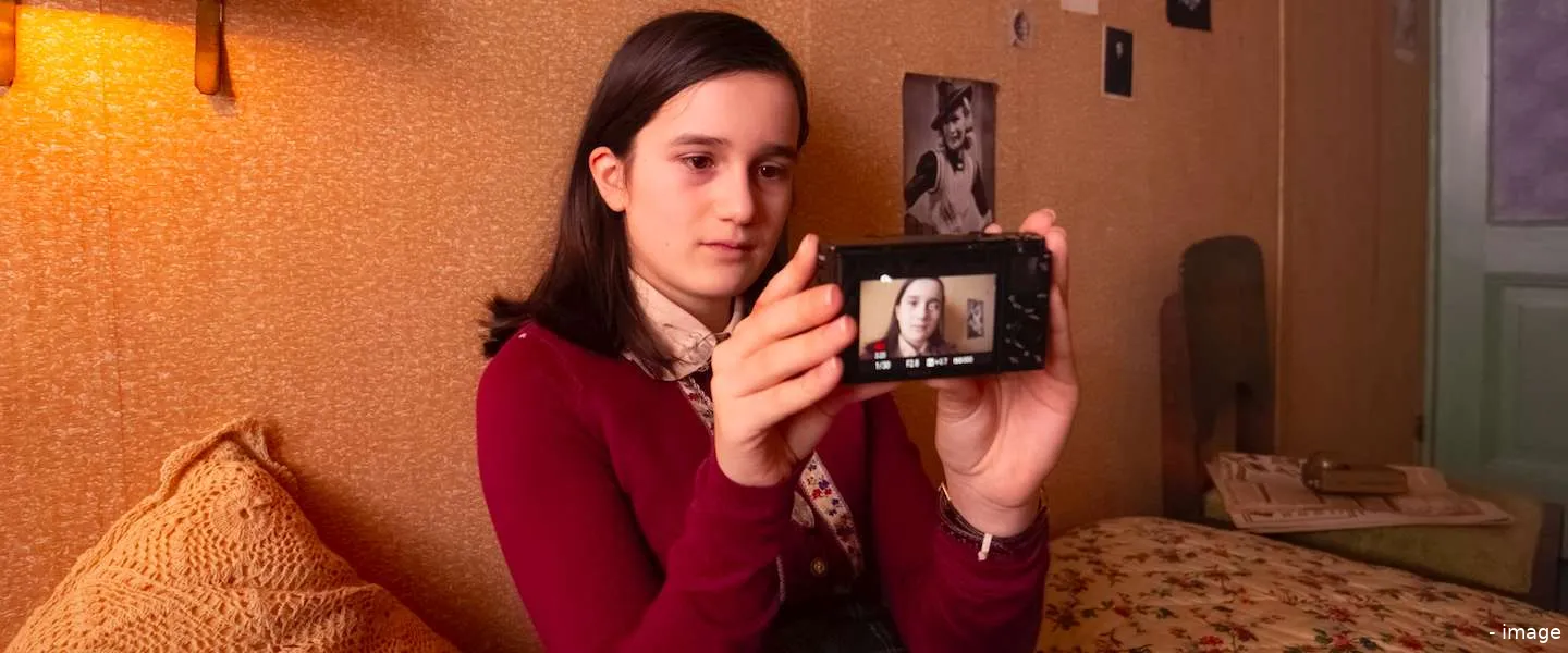 anne frank influencer header