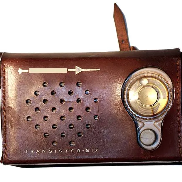 apple sluit deal met warner music iradio