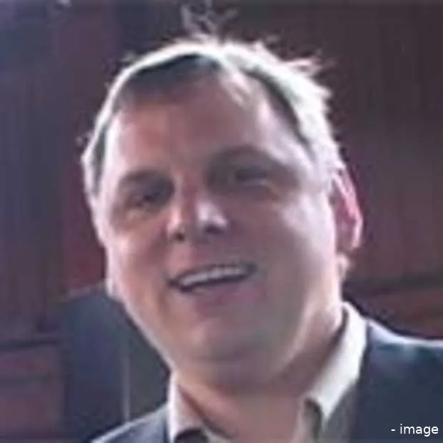 arrington heeft er even genoeg van