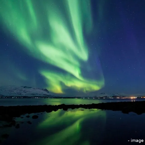 aurora borealis timelapse hd