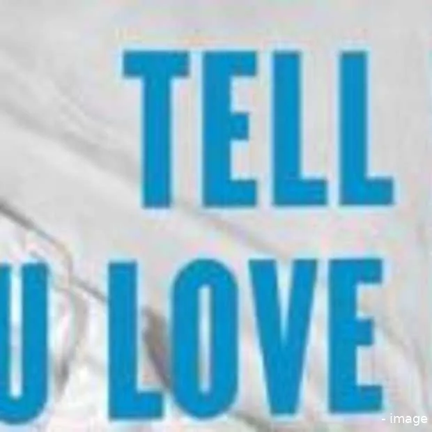 call me love me read me f