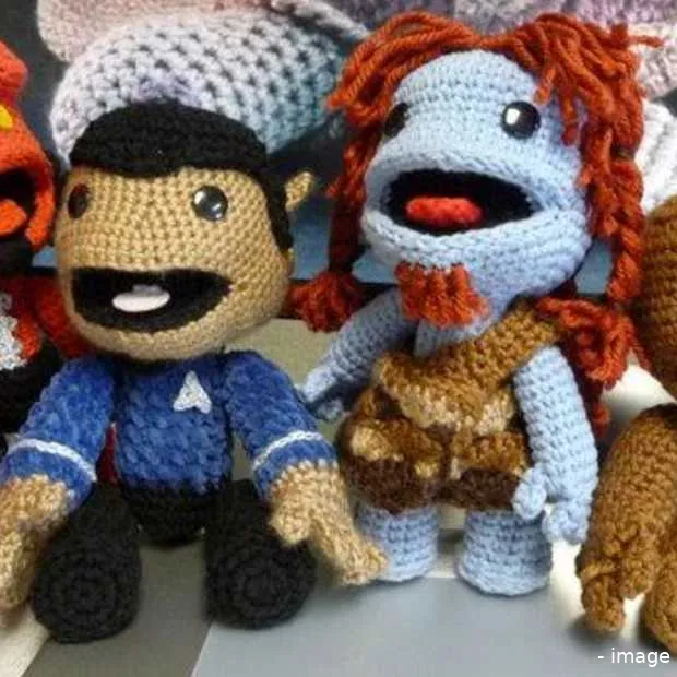 charts week 4 play create finish first