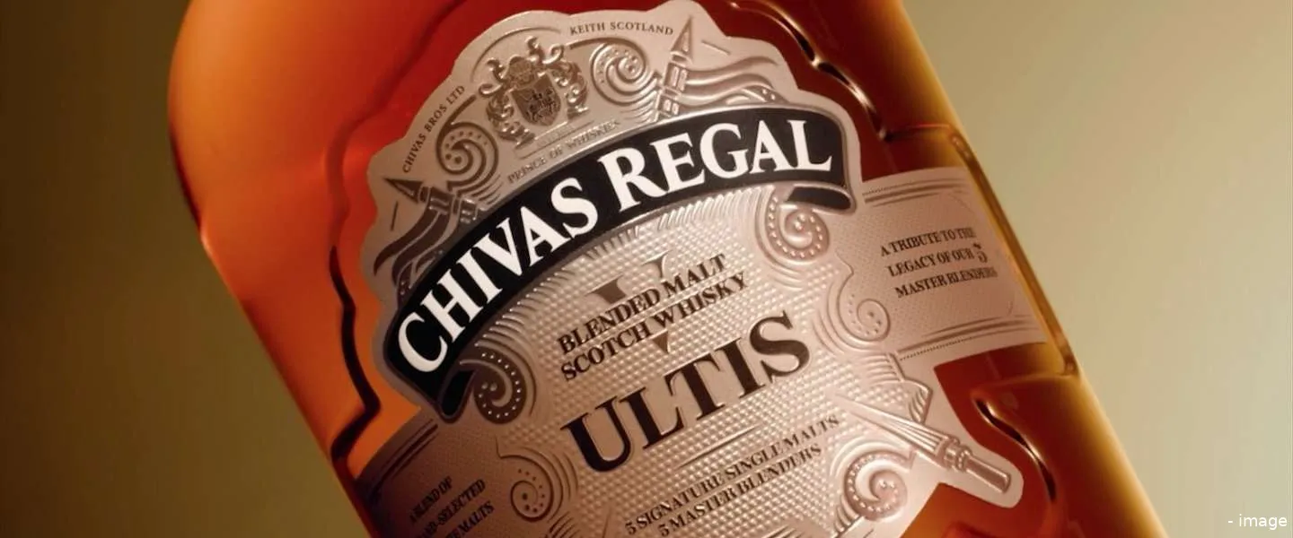 chivas regal ultis whisky