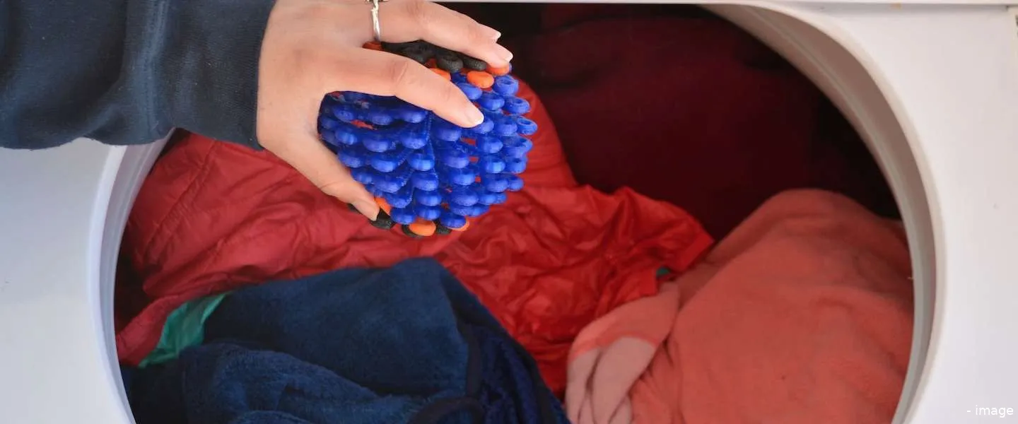 cora ball schoner water