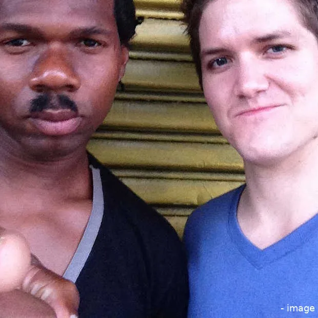 dakloze krijgt les in javascript