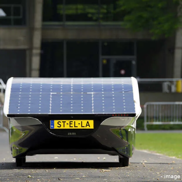 de zonneauto van tu eindhoven mag de ope