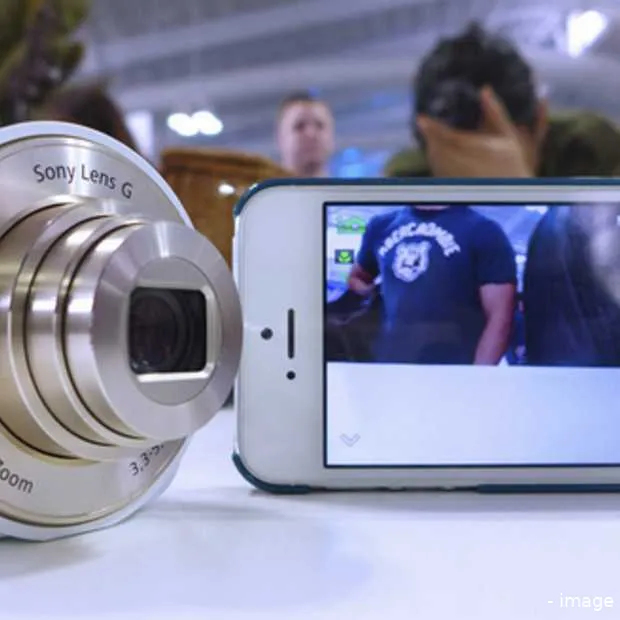 doe mee en maak nu kans op een sony qx10