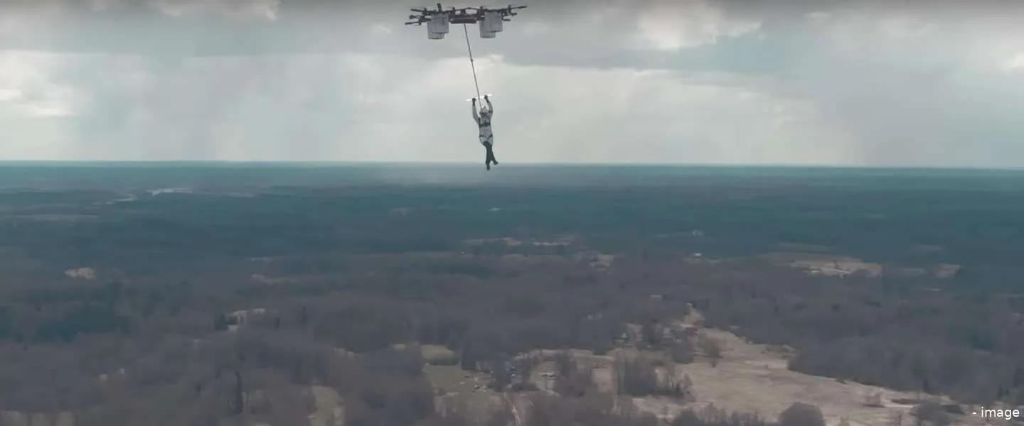 drone tilt mens primeur