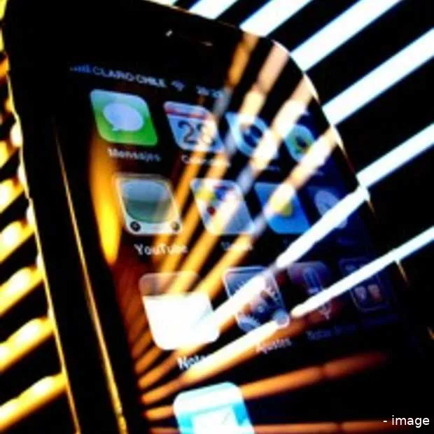 eerst komt er een nieuwe iphone5 en late