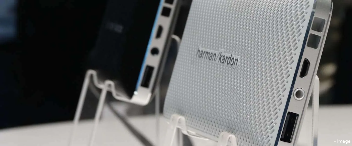 esquire mini spreaker