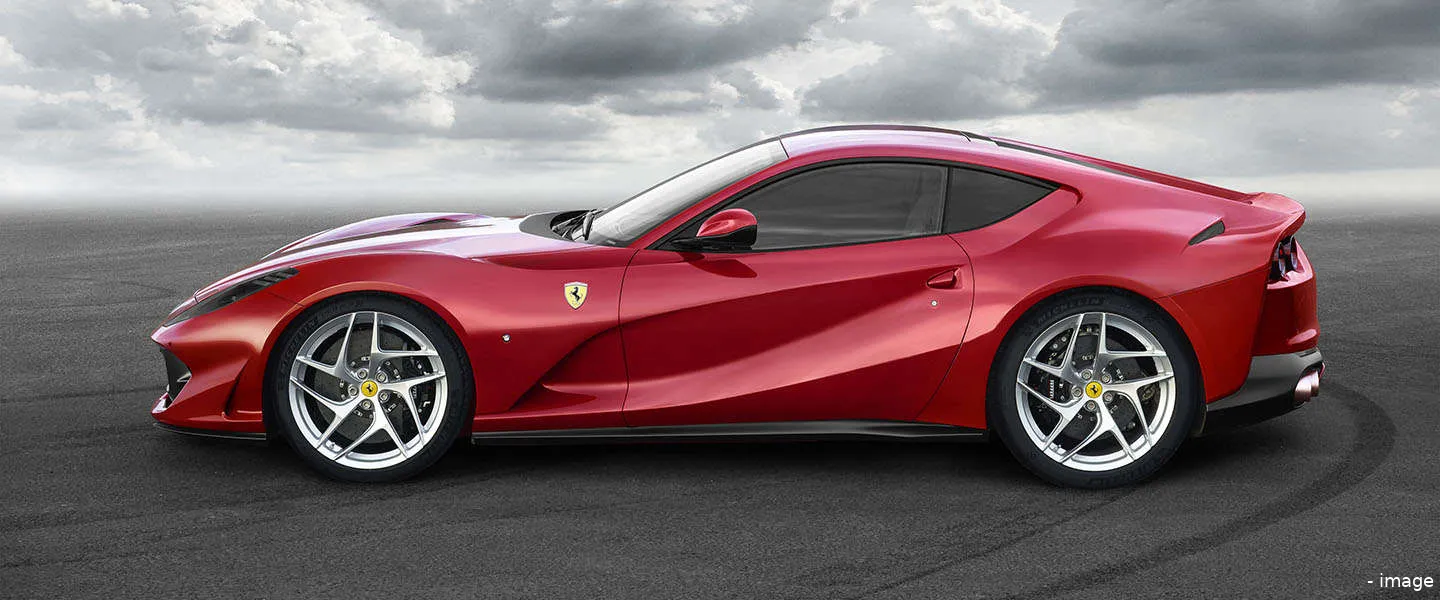 ferrari 812 superfast