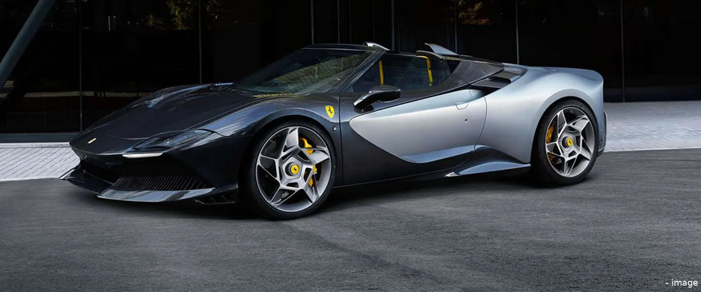 ferrari sp 8