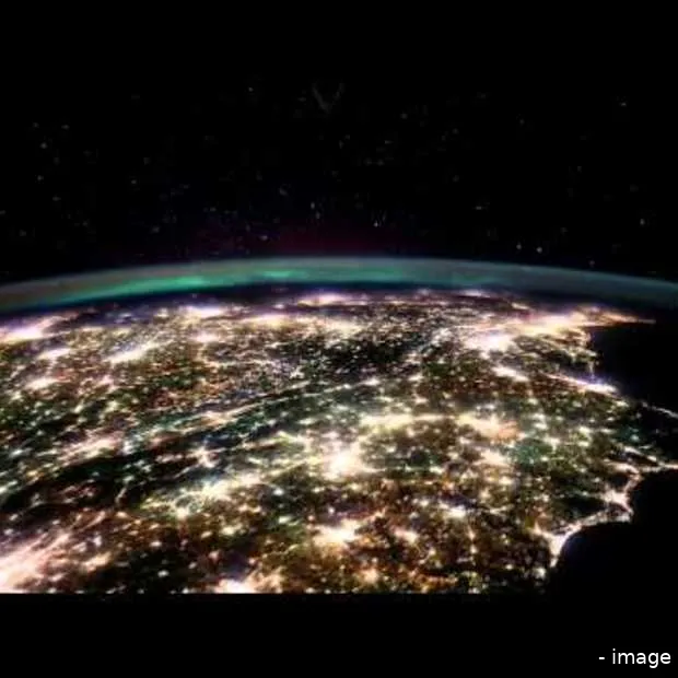 further up yonder a message from iss to