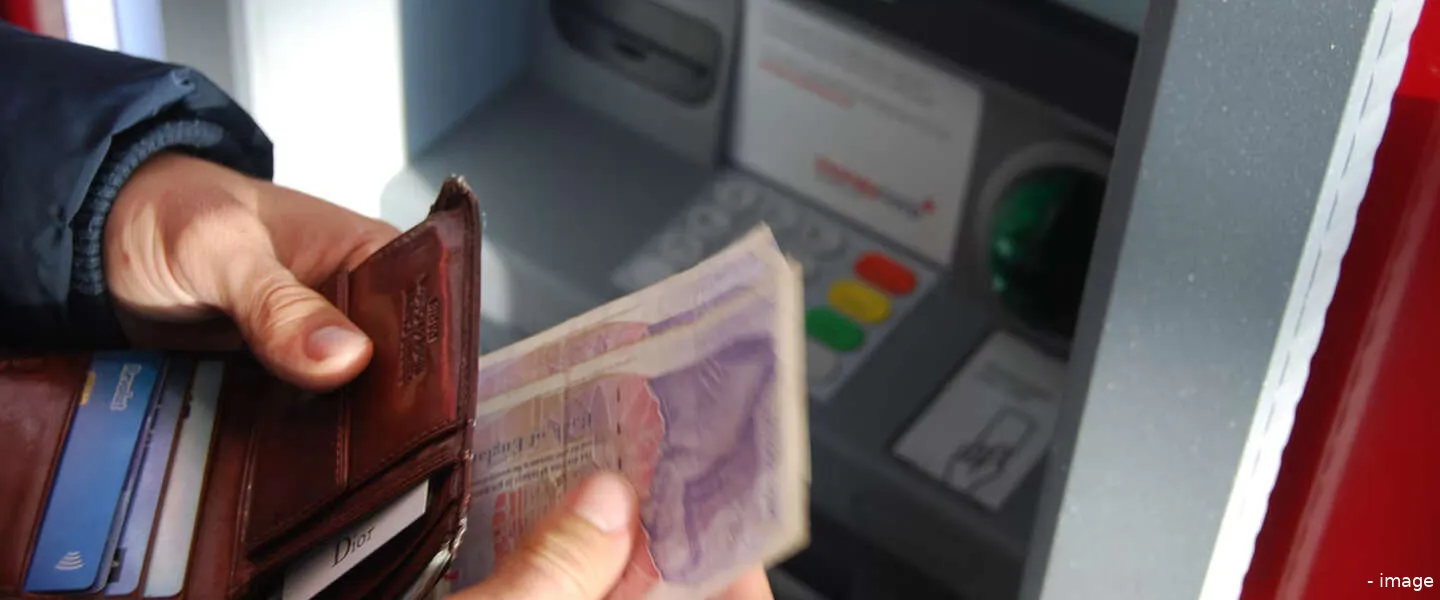 geld pinnen buitenland