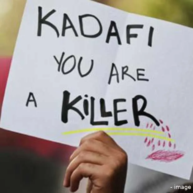 geld via twitter naar kaddafi