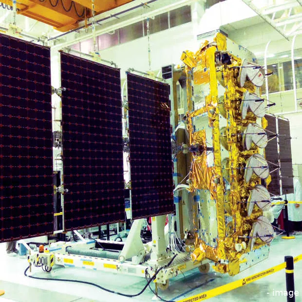 google gaat flink investeren in satellie