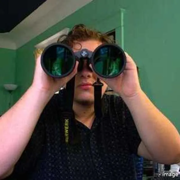 google overheden bespioneren burgers mee