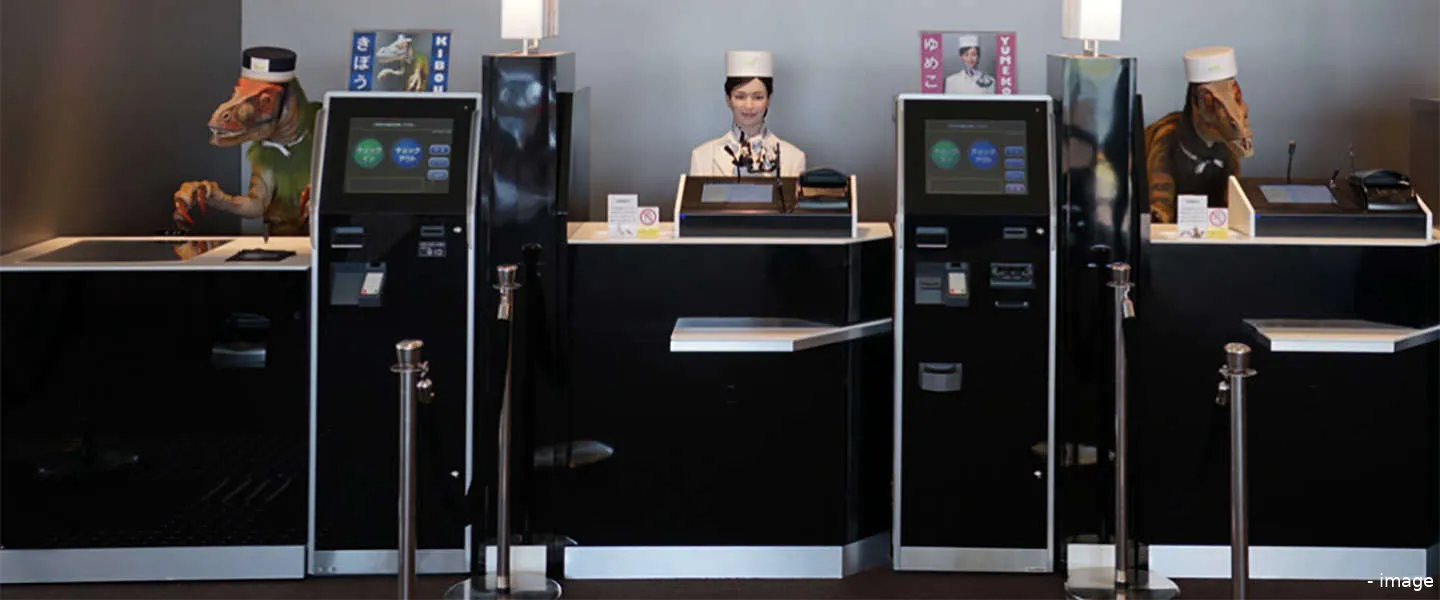 hotel robots