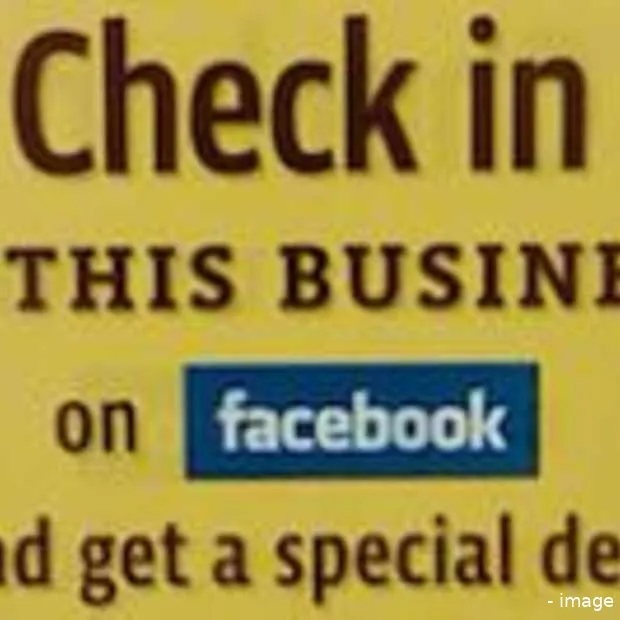 inchecken met foursquare of facebook pla