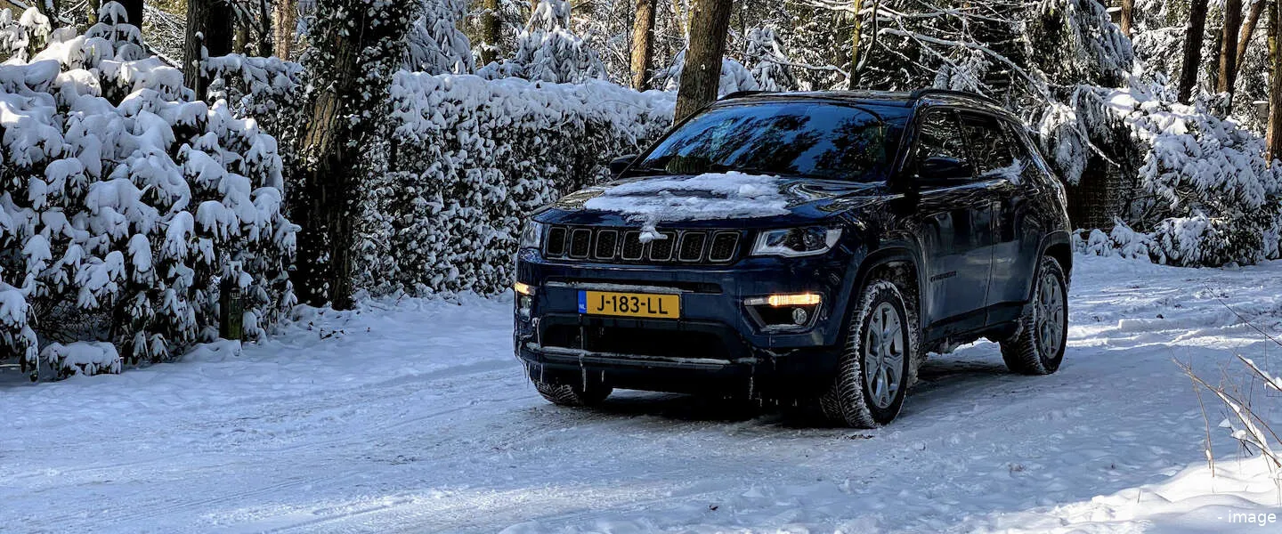 jeep compass phev