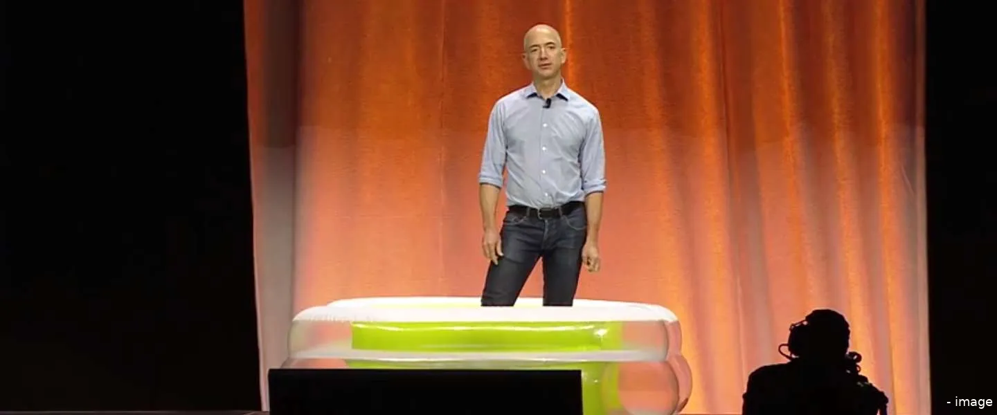 jeff bazos alsicebucketchallenge