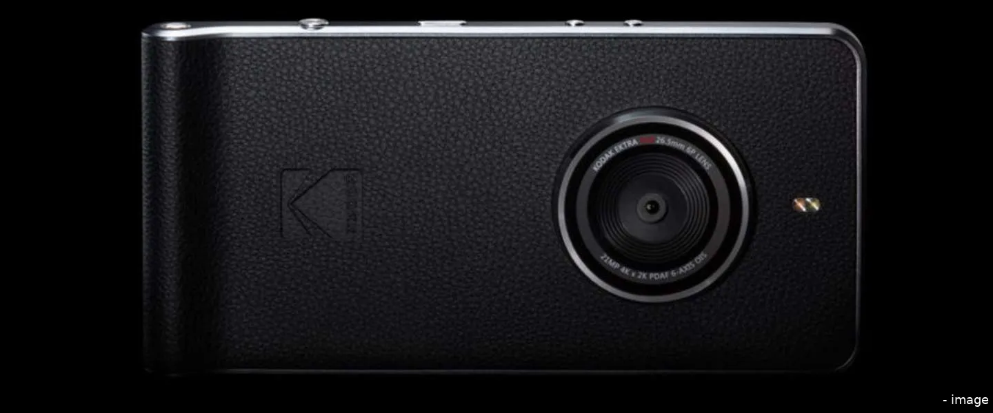 kodak ektra camera