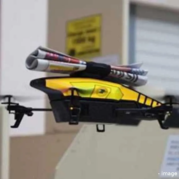 krantenjongen wordt drone