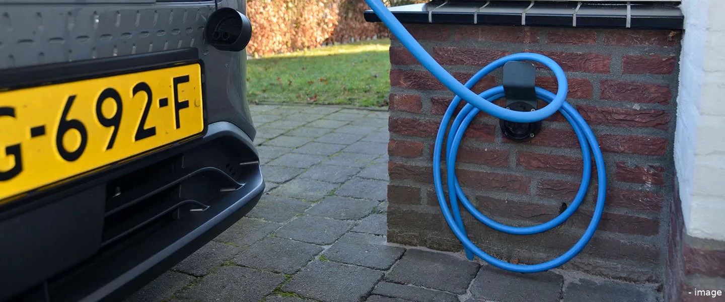 laadpaal hidden essent