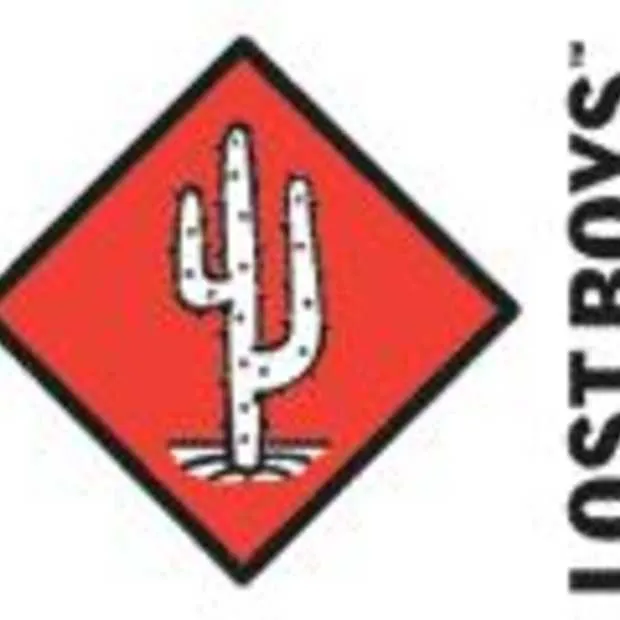 lost boys en satama zwaar in rode cijfer