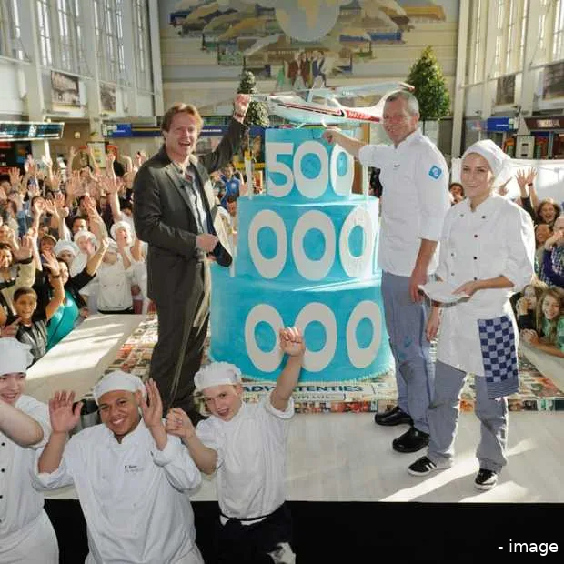 marktplaats trakteert nederland op taart