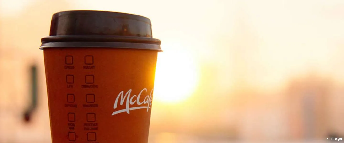 mcdonalds mccafe applepay