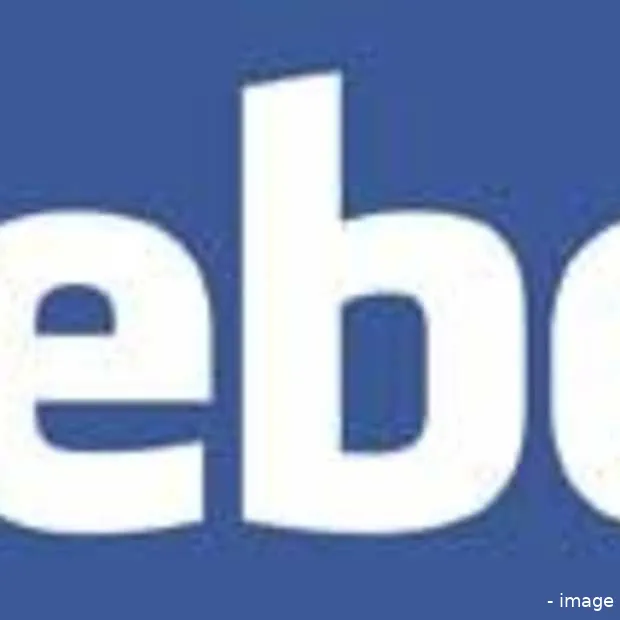 meer dan 10 miljard foto s op facebook