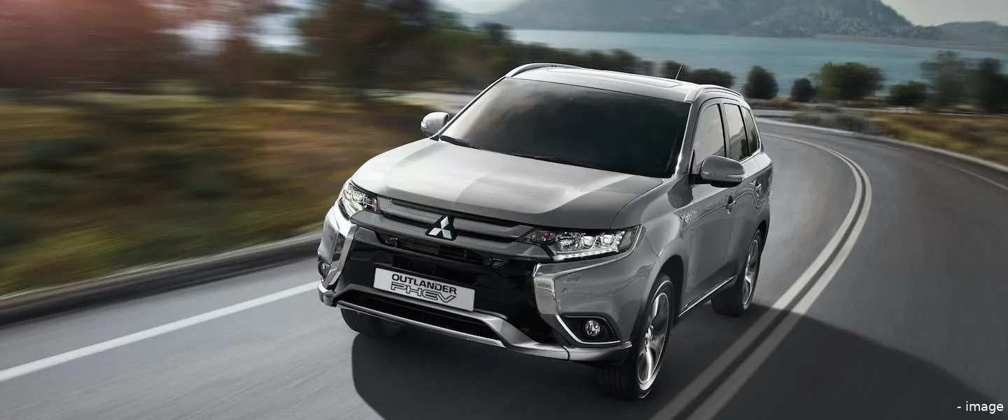 misubishi outlander phev 1440
