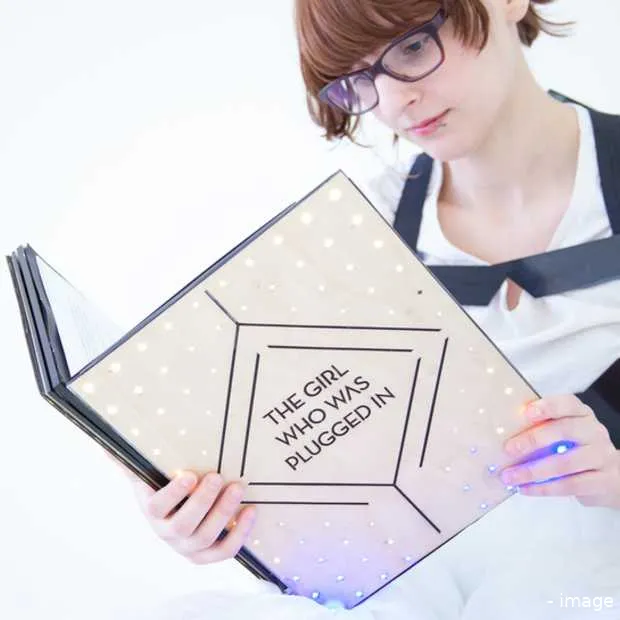 mit ontwikkelt wearable book