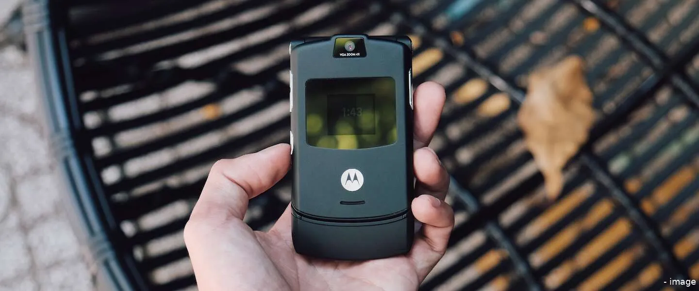 motorazr zeros header