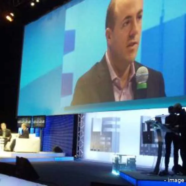 myspace wordt sociale lens voor entertai