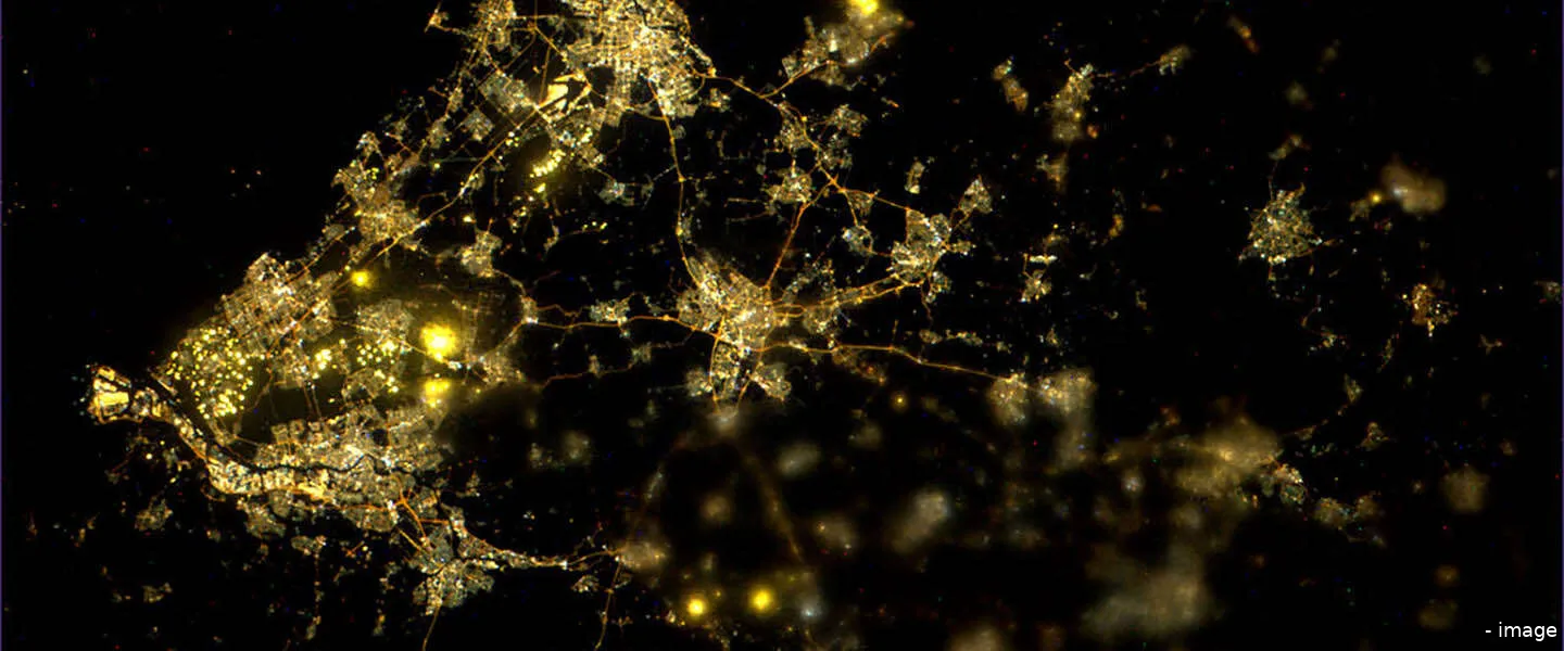 nederland vanuit de ruimte