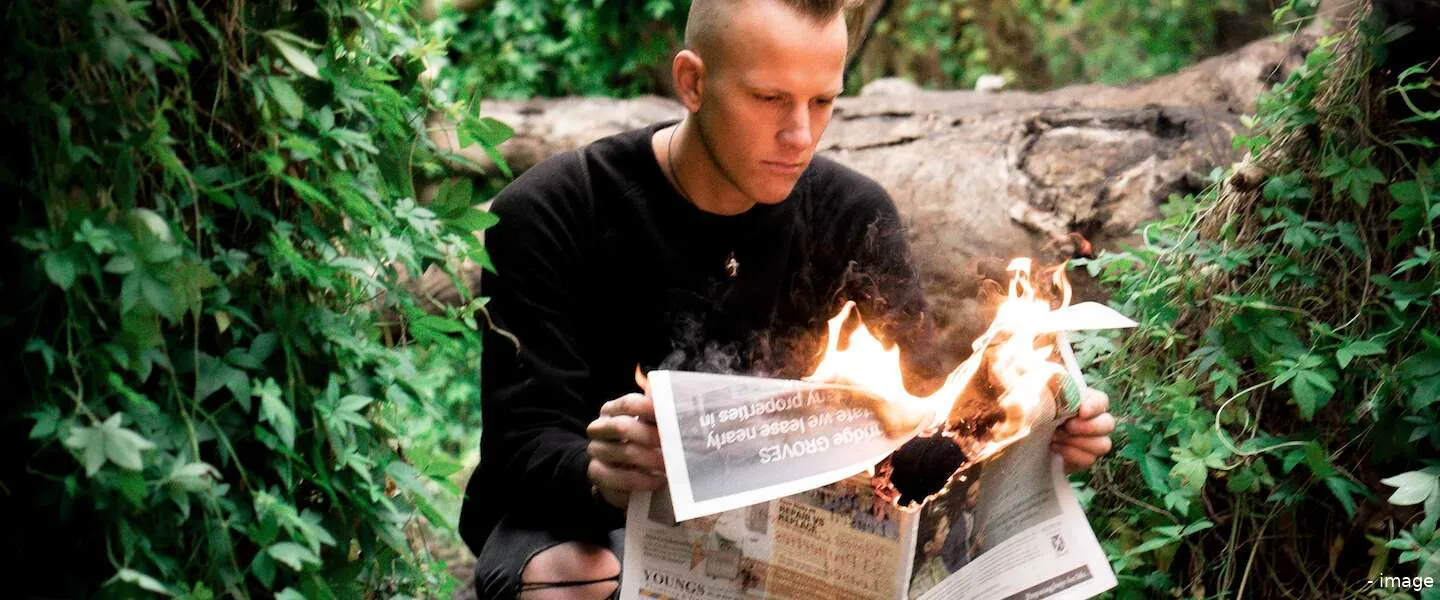 nepnieuws twitter facebook