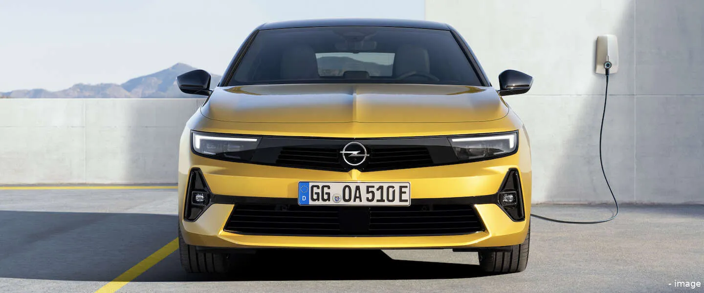 nieuwe opel astra 2022 01