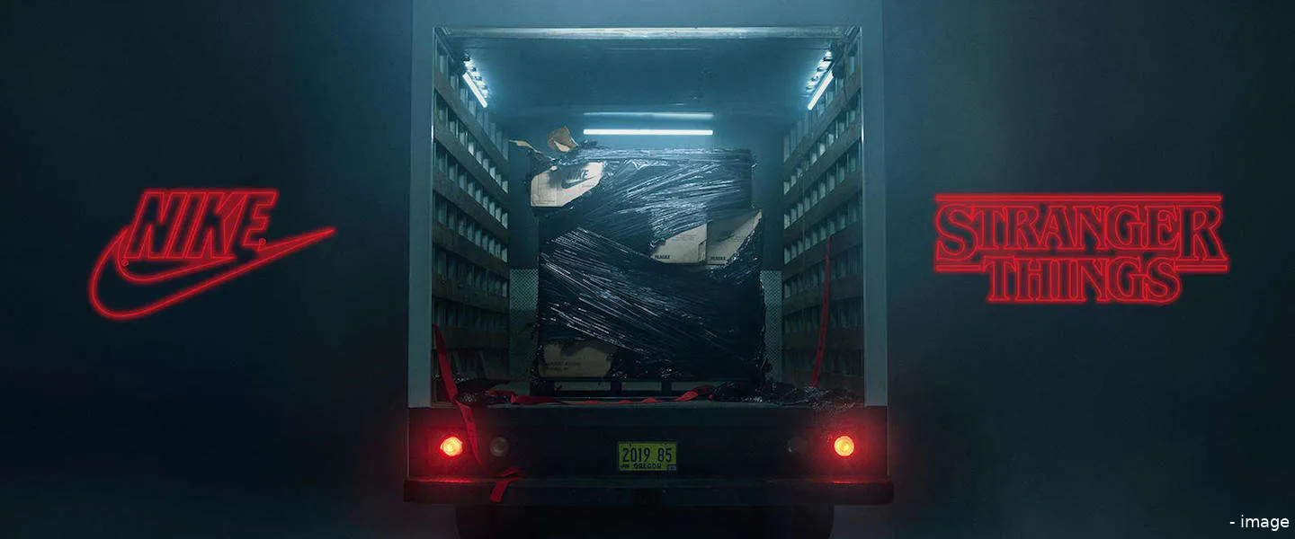 nike stranger things 3