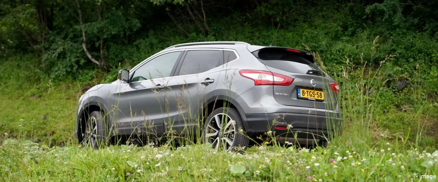 nissan quasqai header