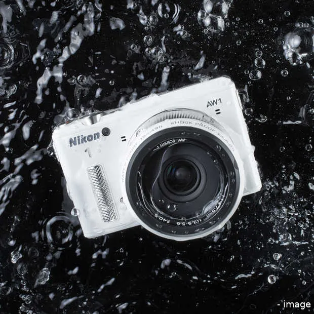 onderwater systeemcamera van nikon komt
