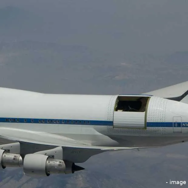 op bezoek bij esa dlr spacetweetup