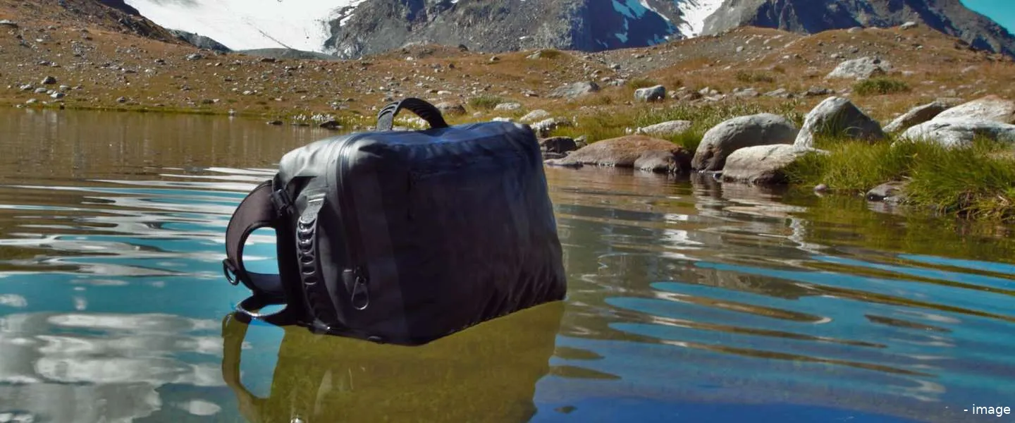 opblaas rugzak kickstarter capsula