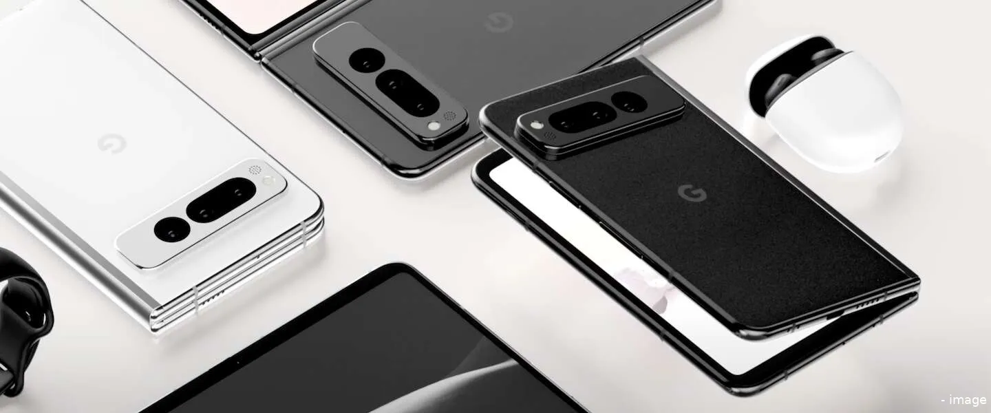 pixel fold header rumor