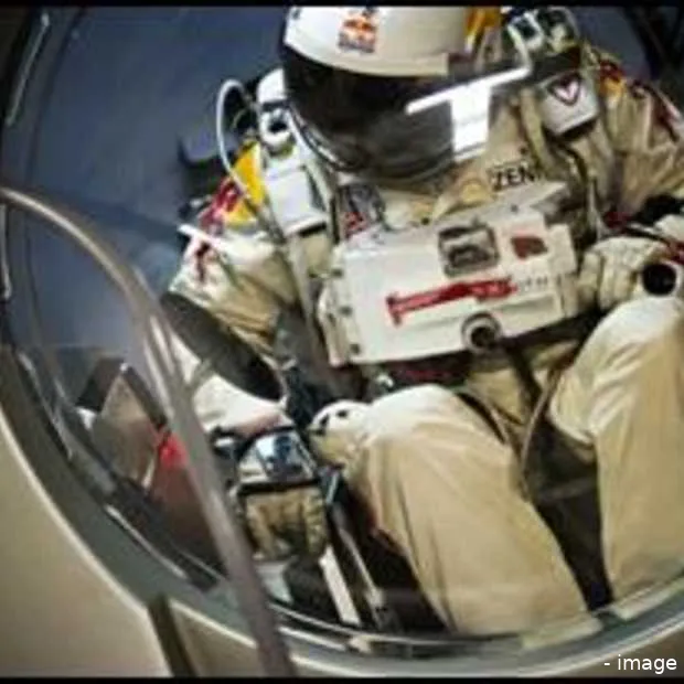 poging doorbreken geluidsbarriere met ei