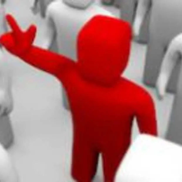 pr en social media hear hear