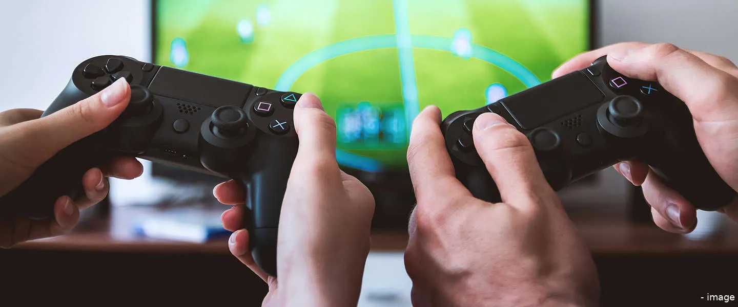 ps4 fifa max vs frenkie